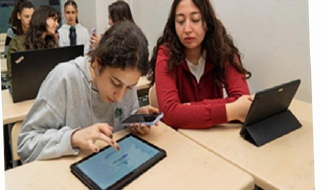 İzmirli öğrencilere yapay zekâ dayanaklı matematik