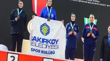 Kağıtspor, 7 branşta rakip tanımadı