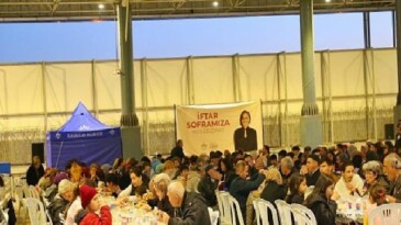 Karabağlar ‘da Ramazan Rahmeti Ortak Sofralarda Paylaşılacak