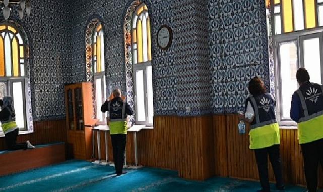 Karabağlar’da Mescitlere Ramazan Paklığı