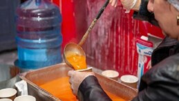 Karşıyaka Belediyesi’nden 30 bin bireye sıcak çorba ikramı
