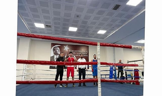 Kemer Belediye Kick Boks ve Boks atletlerinden büyük muvaffakiyet