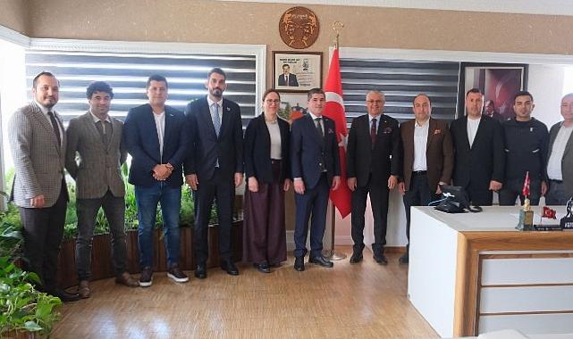 KEMİAD’dan Lider Topaloğlu’na ziyaret