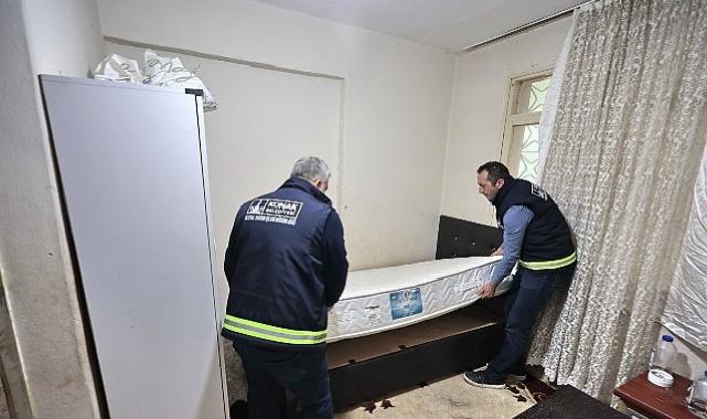 Konak’ta eşya dayanışması: Bağışlar muhtaçlık sahiplerine ulaştırılıyor