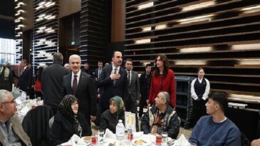 Konya’daki Şehit Aileleri, Gaziler ve Gazi Yakınları “Büyük Aile Sofrası”nda Buluştu
