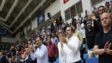 Lider Altay: “Büyükşehir Basketbol Altyapısındaki Gençlerimizin Muvaffakiyetleri İle Gurur Duyuyoruz”