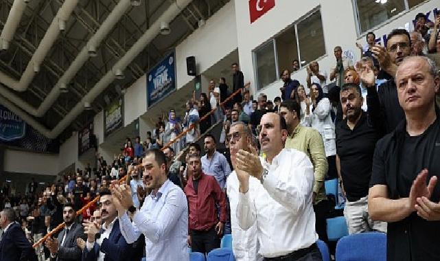 Lider Altay: “Büyükşehir Basketbol Altyapısındaki Gençlerimizin Muvaffakiyetleri İle Gurur Duyuyoruz”