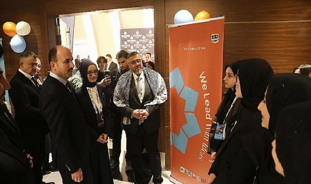 Lider Altay “Uluslararası Şehirler ve Hükümetler Birliği Konferansı”nda Lise Öğrencileriyle Buluştu