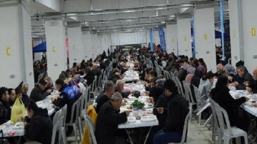 Lider Çerçioğlu Aydın’ın dört bir yanında vatandaşları iftar sofraları ile buluşturuyor