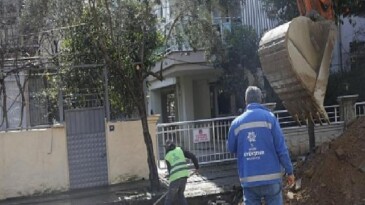 Lider Çerçioğlu Aydın’ın Tüm İlçelerinde Yol İmal ve Yenileme Çalışmalarını Sürdürüyor