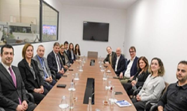 Lider Dr. Cemil Tugay’a Floransa heyetinden ziyaret