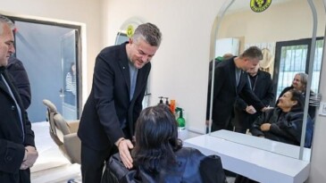 Lider Görkem Duman Buca’nın çınarlarıyla buluştu