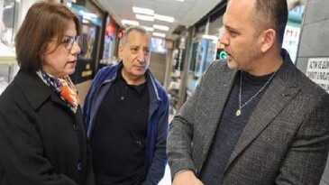 Lider Köymen Bağlarbaşı’nda vatandaşların sıkıntılarını dinledi