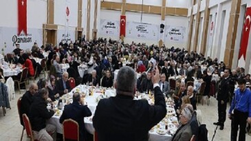 Lider Özarslan İftarda Emekli Askerleri Ağırladı