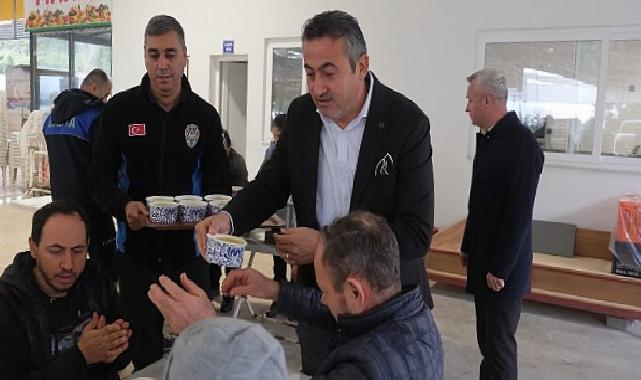 Lider Topaloğlu’ndan pazar esnafına çorba ikramı