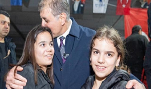 Lider Tugay binlerce Bucalıyla ramazan sofrasında buluştu