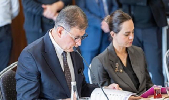 Lider Tugay’dan bayan uğraşına güçlü davet