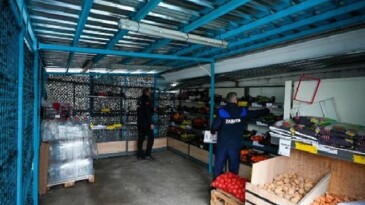 Maltepe’de market işgalleri kaldırılıyor