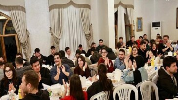 Nevşehir Belediyesi Başkanlık Makamını Sahur Sofrasına Çevirdik