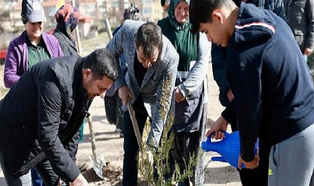 Nevşehir’de Binlerce Fidan Toprakla Buluştu