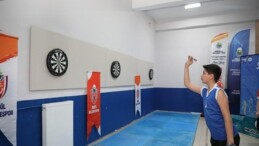 Öğrenciler Dart Turnuvasında Kıyasıya Uğraş Etti
