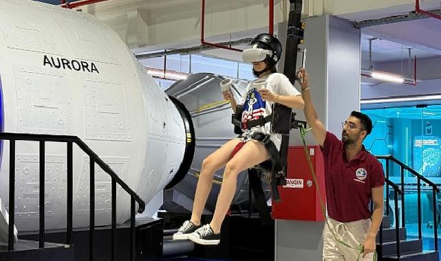 Öğrencilerin Yarıyıl Tatilindeki Tercihi Yeniden Uzay Kampı Türkiye Oldu