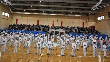 Osmangazi’de 300 Karateci Nesil Sevinci Yaşadı