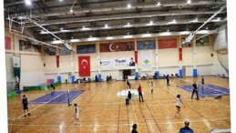 Osmangazi’de Badminton Heyecanı Doruğa Taştı