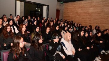 Osmangazi’de Ramazan Coşkusu Karagöz İle Perdeye Yansıdı