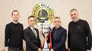 Şampiyondan Belediye Başkanı Ölmez’e Ziyaret