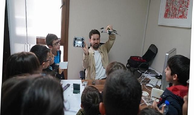 Seferihisar’da miniklerden manalı ziyaret: Lider Yetişkin öğrencilerle buluştu