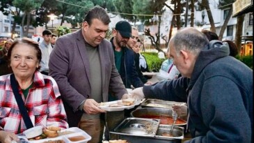 Seferihisar’da Ramazan Rahmeti; Dayanışma Seferberliği ile sofralar kuruluyor