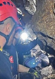 Selçuk’ta mağarada 9 saatlik kurtarma seferberliği