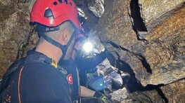 Selçuk’ta mağarada 9 saatlik kurtarma seferberliği