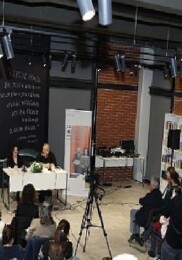 Seray Şahiner, son romanını doğduğu kent Bursa’da anlattı