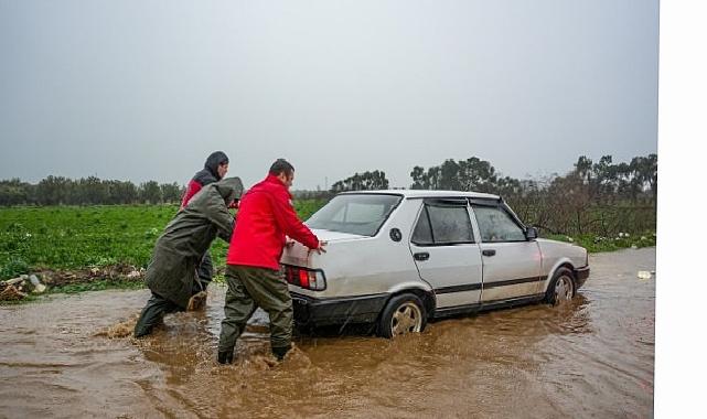 Torbalı Son Yılların En Ağır Yağışını Yaşadı