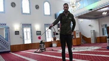 Torbalı’da Mescitler Ramazan’a Hazır: Belediyeden Kapsamlı Paklık