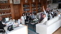 Uğur Okullarından Lider Topaloğlu’na ziyaret