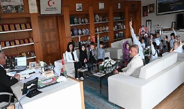 Uğur Okullarından Lider Topaloğlu’na ziyaret