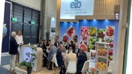 Yaş meyve zerzevat bölümü 4 milyar dolar ihracat gayesi için Almanya’ya çıkarma yaptı