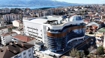 Yeni belediye hizmet binası Derince’ye çok yakışacak