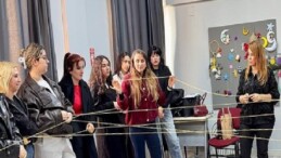 Yenişehir’de genç bayanlara ‘Güvenli ilişki’ rehberi