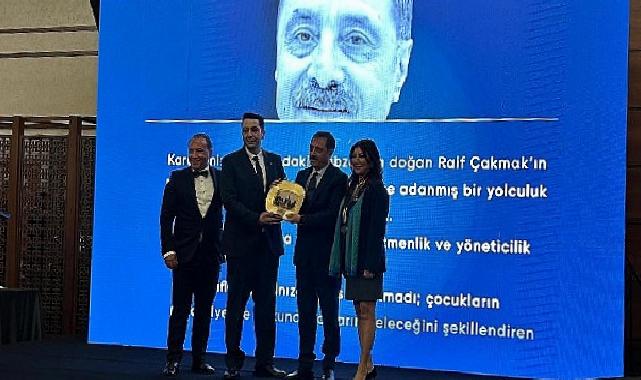 Yenişehir’in eğitim ihtilali mükafatla taçlandı