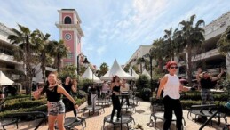 8 Mart’ta Karşıyaka’dan özgürlük daveti yükseldi