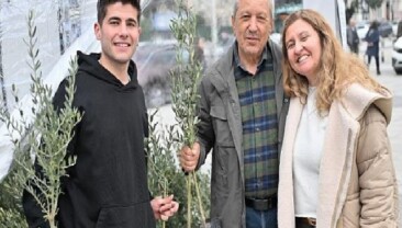 Atık Piller Toplanıyor, Fidanlar Toprakla Buluşuyor