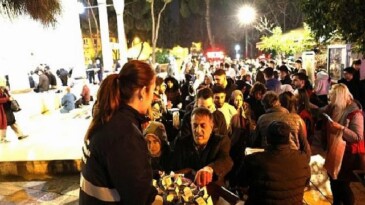 Aydın Büyükşehir Belediyesi’nden Kadir Gecesi’nde Lokum İkramı