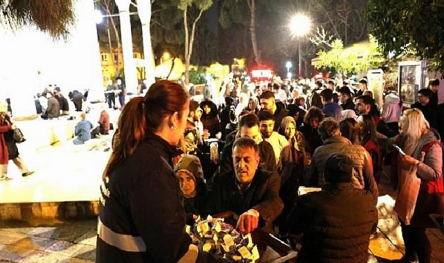 Aydın Büyükşehir Belediyesi’nden Kadir Gecesi’nde Lokum İkramı