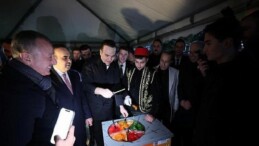 Bakan Kacır’dan Büyükşehir’e ziyaret