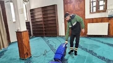 Bakırköy’de Bayram Öncesi Paklık Seferberliği