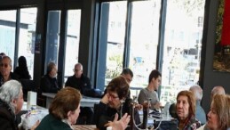 Barbaros Aile Çay Bahçesi Antalyalıların buluşma noktası olmayı sürdürüyor